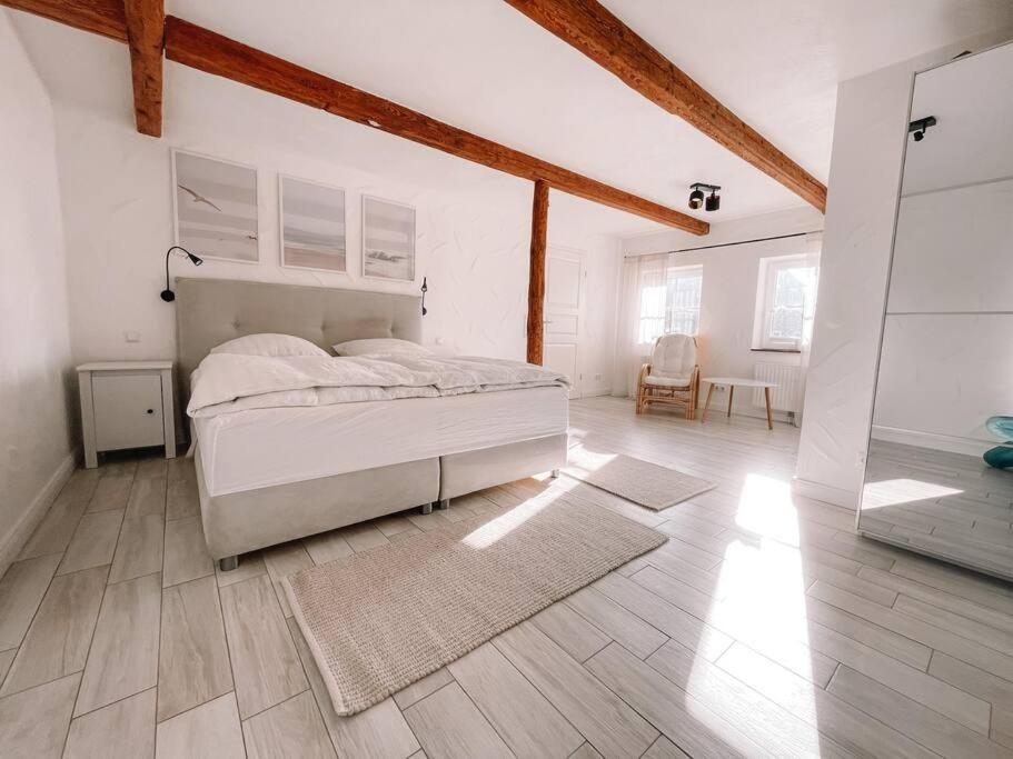 Idyllisches Grosses Ferienhaus Fehmarn Esterno foto