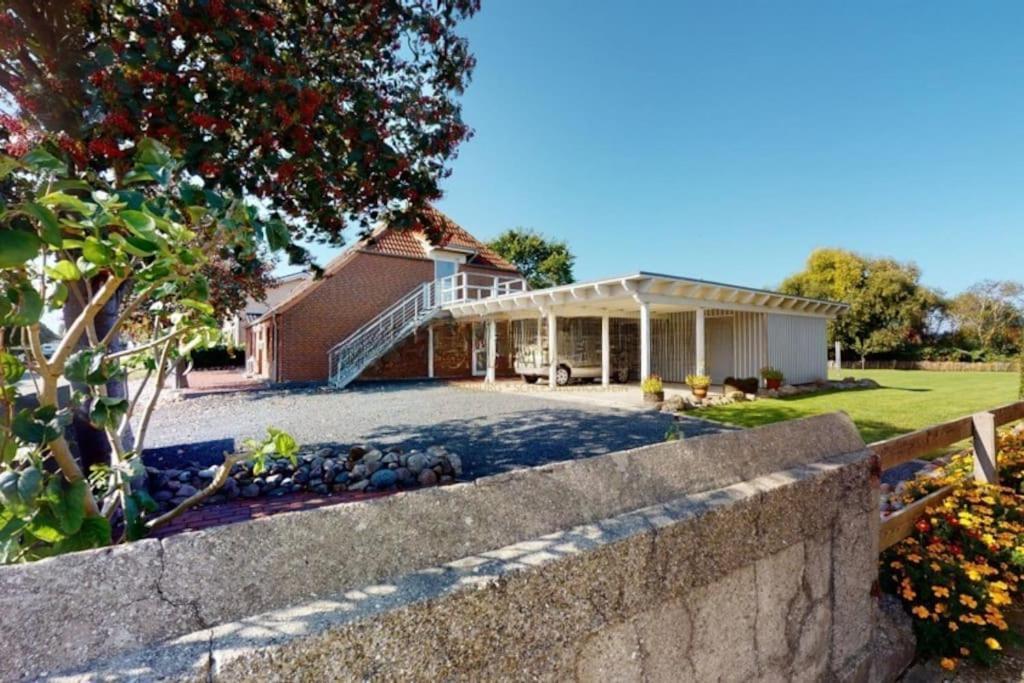 Idyllisches Grosses Ferienhaus Fehmarn Esterno foto